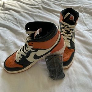 Air Jordan Shattered Backboards